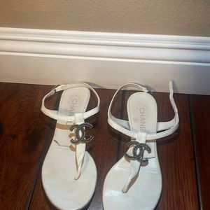 Chanel white sandals with silver CC accent